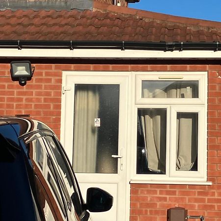 Dream Private Ensuite Apartment In Solihull Close To Birmingham Airport-City Centre And Nec Kültér fotó